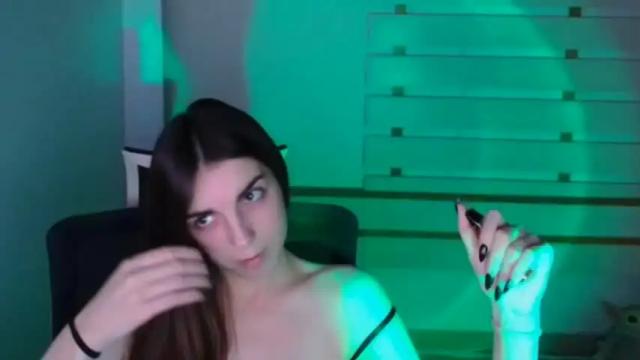 Image 7 of emilie_shy Stream on Chaturbate on 16 months ago