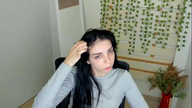 Image 11 of emilie_shy Stream on Chaturbate on 22 days ago