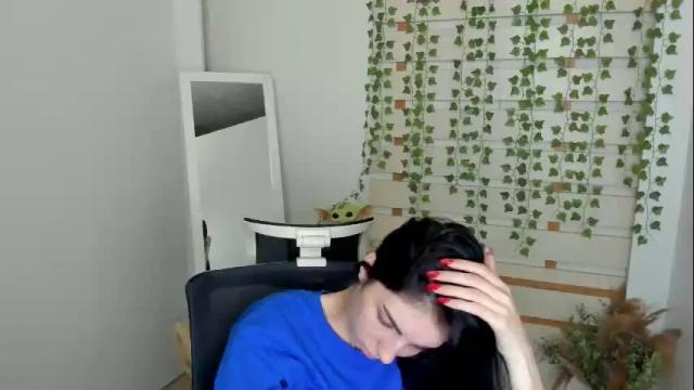 Image 11 of emilie_shy Stream on Chaturbate on 1 day ago