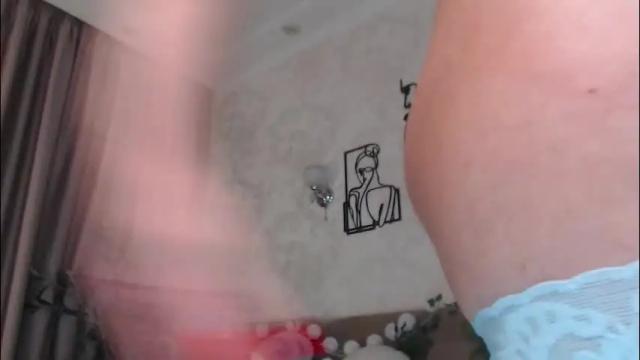 Image 10 of emilly_angel Stream on Chaturbate on 29 days ago