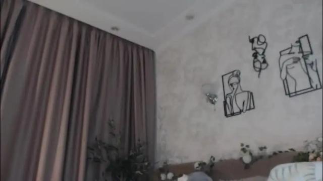 Image 10 of emilly_angel Stream on Chaturbate on 22 hours ago