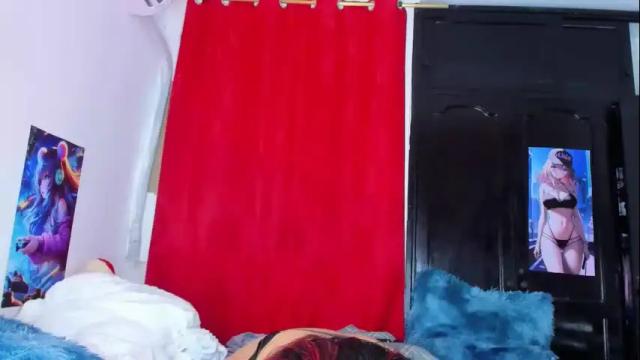 Image 6 of emilly_coper18 Stream on Chaturbate on 1 month ago