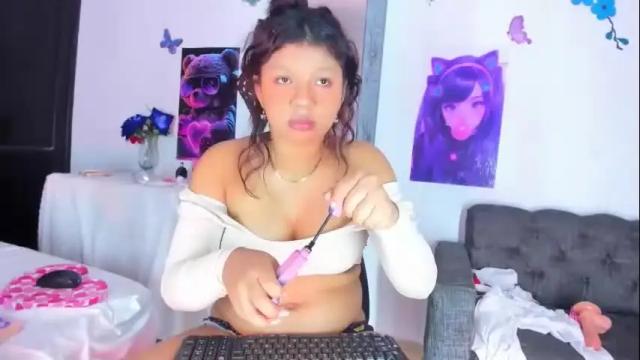 Thumbnail 2, emilly_coper18's Stream at Chaturbate, 1 month ago