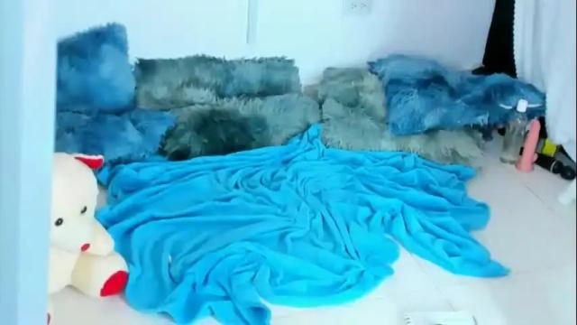 Thumbnail 1, emilly_coper18's Stream at Chaturbate, 1 month ago