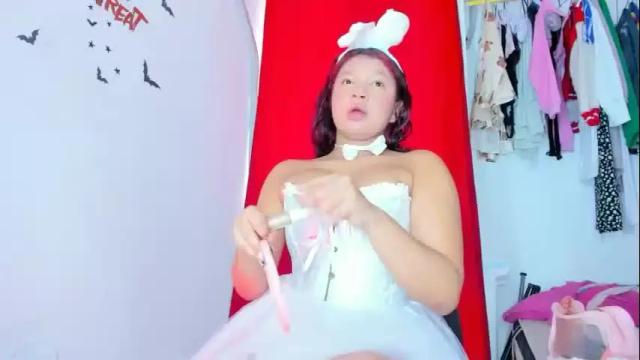 Thumbnail 1, emilly_coper18's Stream at Chaturbate, 21 hours ago