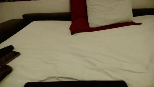 Image 7 of emilly_elli Stream on Chaturbate on 2 months ago