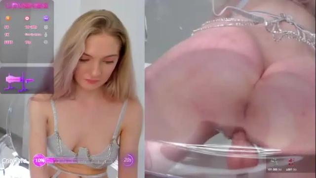 Image 7 of emilly_hart Stream on Chaturbate on 1 month ago