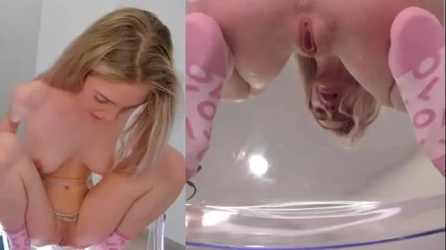 Image 11 of emilly_hart Stream on Chaturbate on 1 month ago