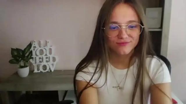Thumbnail 3, emilly_lust99's Stream at Chaturbate, 13 months ago