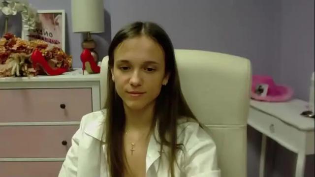 Image 11 of emilly_lust99 Stream on Chaturbate on 1 month ago