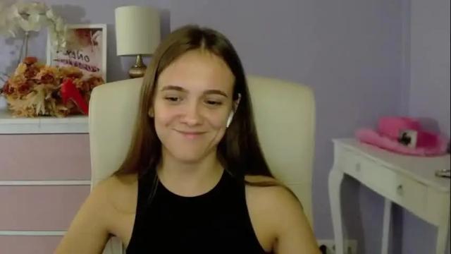 Thumbnail 2, emilly_lust99's Stream at Chaturbate, 26 days ago