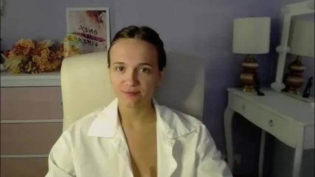 Image 3 of emilly_lust99 Stream on Chaturbate on 2 months ago