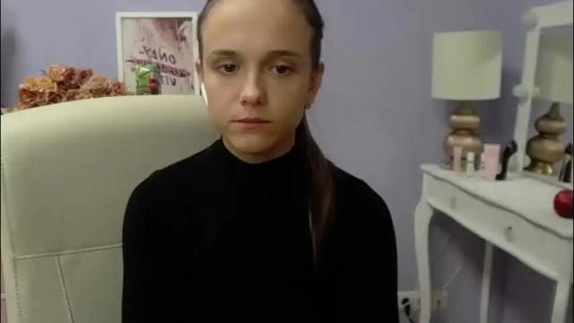 Image 8 of emilly_lust99 Stream on Chaturbate on 1 month ago