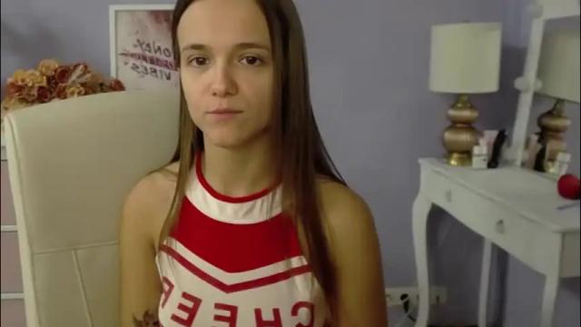 Image 4 of emilly_lust99 Stream on Chaturbate on 1 month ago