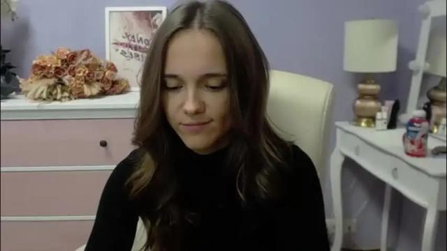 Image 3 of emilly_lust99 Stream on Chaturbate on 1 month ago