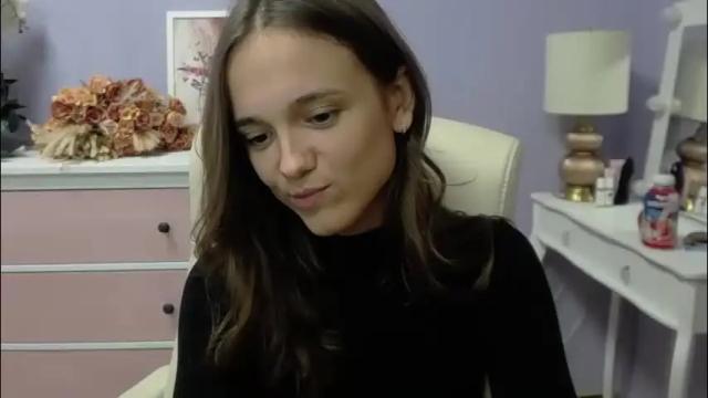 Image 6 of emilly_lust99 Stream on Chaturbate on 1 month ago