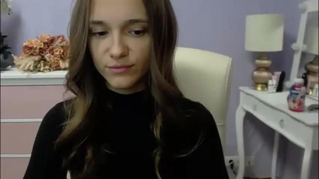 Image 8 of emilly_lust99 Stream on Chaturbate on 1 month ago