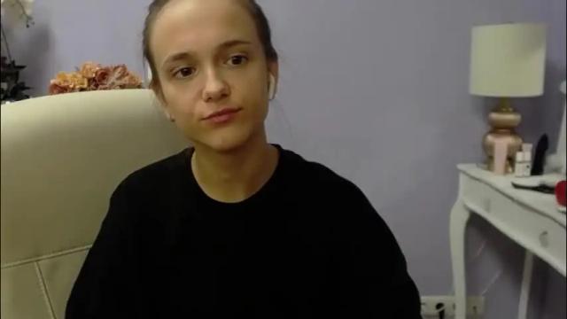 Image 10 of emilly_lust99 Stream on Chaturbate on 1 month ago