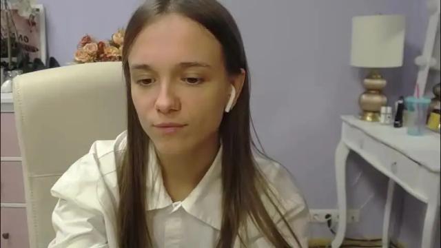 Thumbnail 2, emilly_lust99's Stream at Chaturbate, 1 month ago