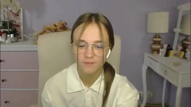 Thumbnail 1, emilly_lust99's Stream at Chaturbate, 1 month ago