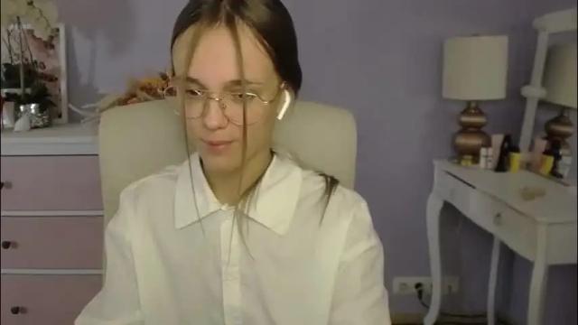 Thumbnail 2, emilly_lust99's Stream at Chaturbate, 1 month ago