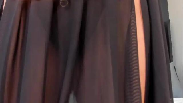 Image 3 of emilly_moonn Stream on Chaturbate on 1 month ago