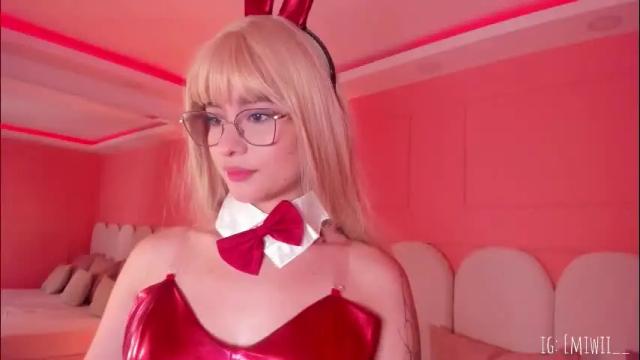 Image 11 of emilly_williamss Stream on Chaturbate on 2 months ago