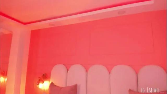 Thumbnail 2, emilly_williamss's Stream at Chaturbate, 1 month ago