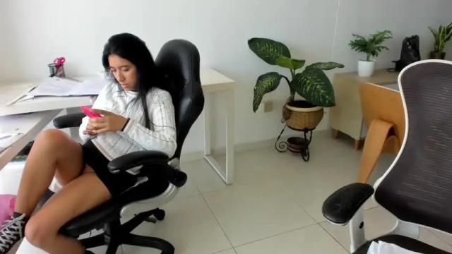 Thumbnail 3, emillybrowm's Stream at Chaturbate, 1 month ago