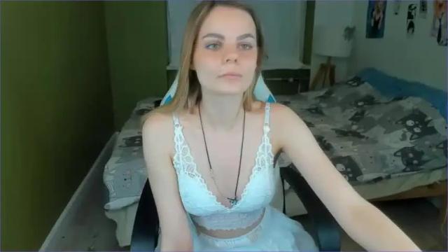 Image 12 of emillyjoyce Stream on Chaturbate on 13 months ago