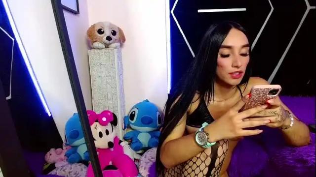 Image 11 of emillystonex Stream on Chaturbate on 8 months ago