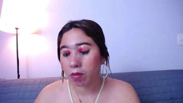 Image 8 of emily__fh Stream on Chaturbate on 13 months ago