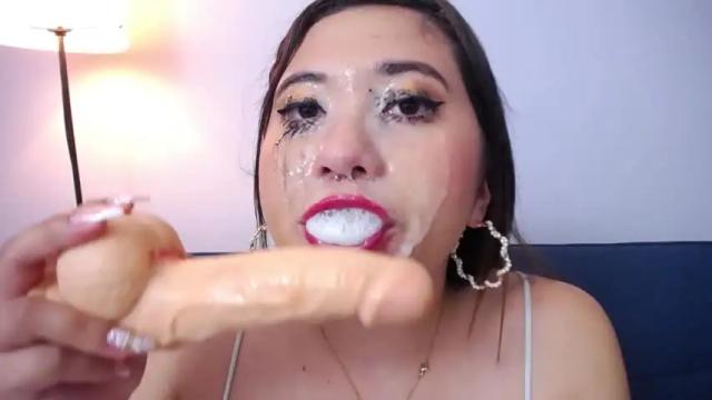 Image 4 of emily__fh Stream on Chaturbate on 14 months ago