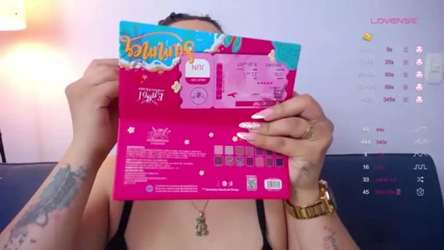 Image 12 of emily__fh Stream on Chaturbate on 12 months ago