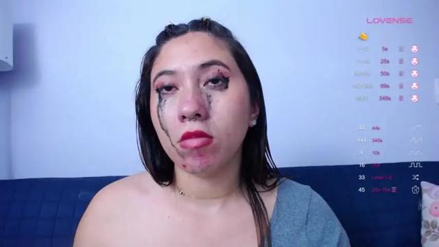 Image 6 of emily__fh Stream on Chaturbate on 12 months ago
