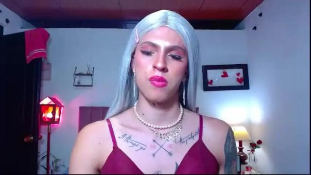Image 6 of emily__muller Stream on Chaturbate on 15 months ago