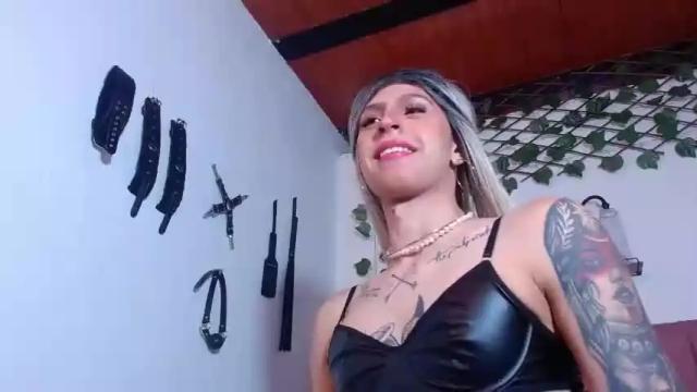 Image 11 of emily__muller Stream on Chaturbate on 15 months ago