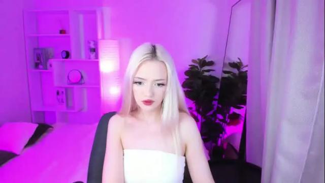 Thumbnail 1, emily_air's Stream at Chaturbate, 4 hours ago