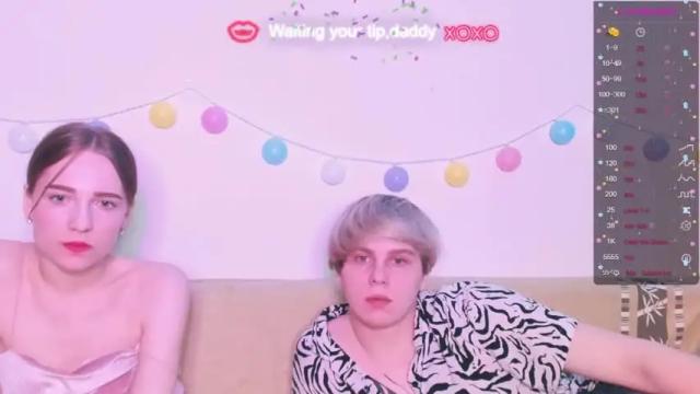 Image 6 of emily_and_ilumi Stream on Chaturbate on 14 months ago