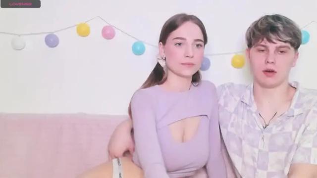 Image 4 of emily_and_ilumi Stream on Chaturbate on 13 months ago