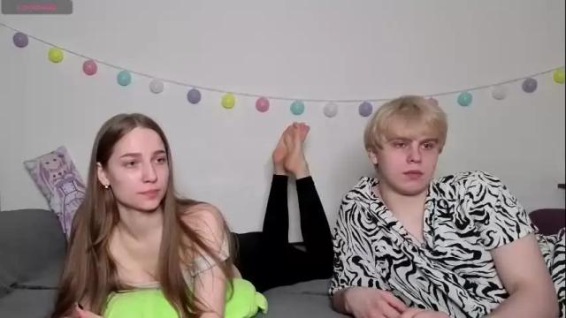 Image 7 of emily_and_ilumi Stream on Chaturbate on 11 days ago
