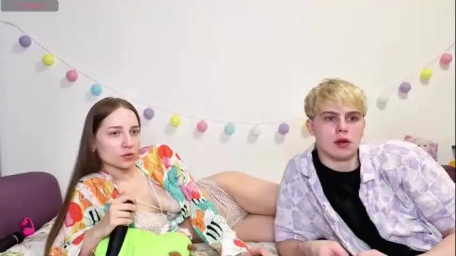 Image 4 of emily_and_ilumi Stream on Chaturbate on 1 month ago