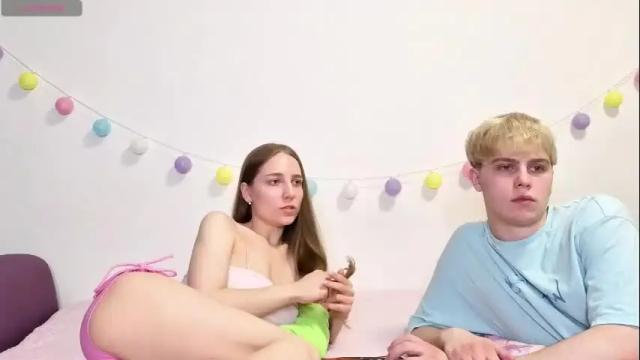 Image 6 of emily_and_ilumi Stream on Chaturbate on 1 month ago