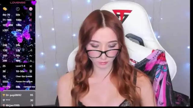 Thumbnail 2, emily_cline's Stream at Chaturbate, 3 months ago