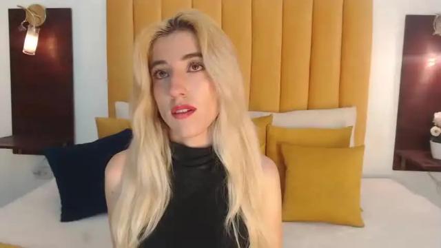 Image 6 of emily_edwart Stream on Chaturbate on 24 months ago