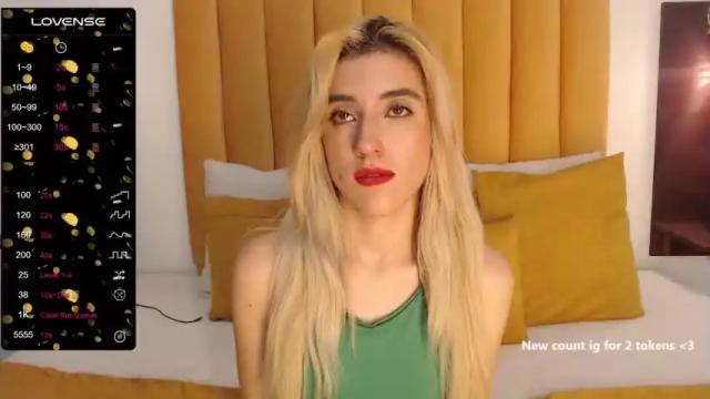 Image 6 of emily_edwart Stream on Chaturbate on 24 months ago