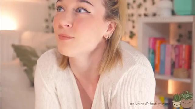Image 4 of emily_fox_official Stream on Chaturbate on 12 months ago