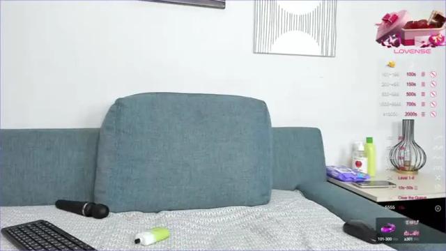 Image 7 of emily_home Stream on Chaturbate on 17 months ago