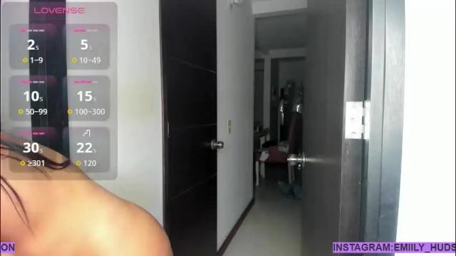 Image 10 of emily_huddson_ Stream on Chaturbate on 2 months ago