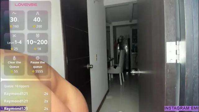Image 10 of emily_huddson_ Stream on Chaturbate on 1 month ago
